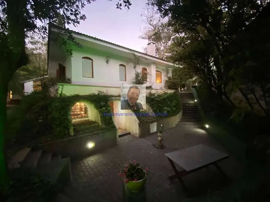 Foto 2 de Casa de Condomínio com 7 quartos à venda e para alugar, 774m2 em Chácara Granja Velha, Cotia - SP