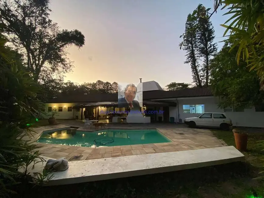 Foto 1 de Casa de Condomínio com 7 quartos à venda e para alugar, 774m2 em Chácara Granja Velha, Cotia - SP