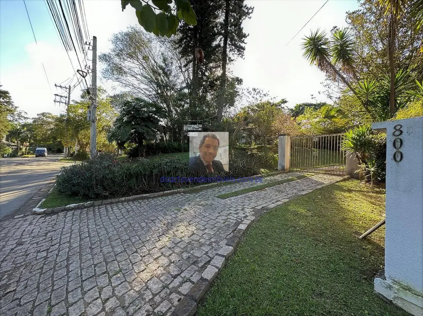 Casa de Condomínio com 3 quartos à venda, 435m2 em Chácara Santa Lúcia dos Ypes, Carapicuiba - SP - imagem 4 Foto 4 de Casa de Condomínio com 3 quartos à venda, 435m2 em Chácara Santa Lúcia dos Ypes, Carapicuiba - SP