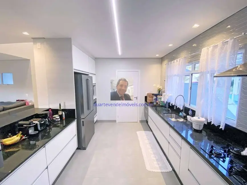 Foto 8 de Casa com 3 quartos à venda, 277m2 em Residencial dos Lagos, Cotia - SP