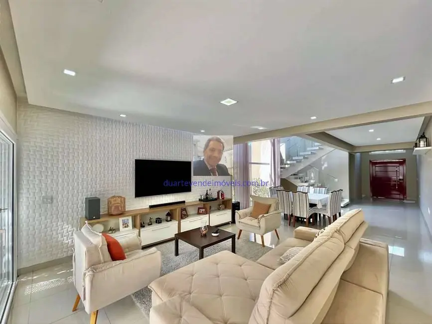 Foto 3 de Casa com 4 quartos à venda, 316m2 em Moinho Velho, Cotia - SP