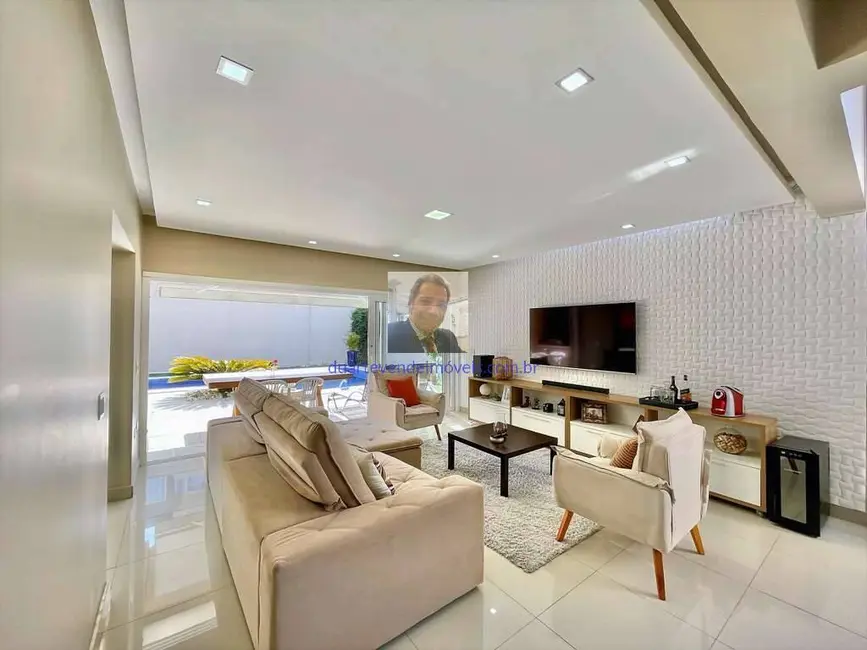 Foto 6 de Casa com 4 quartos à venda, 316m2 em Moinho Velho, Cotia - SP