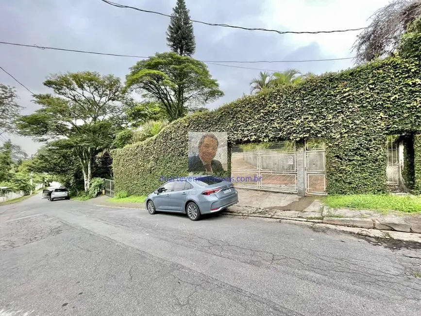 Casa com 4 quartos à venda, 409m2 em Chácara São João, Carapicuiba - SP - imagem 3 Foto 3 de Casa com 4 quartos à venda, 409m2 em Chácara São João, Carapicuiba - SP
