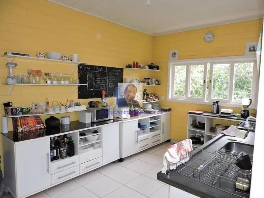 Foto 7 de Casa com 4 quartos à venda, 205m2 em Jardim Indaiá, Embu Das Artes - SP