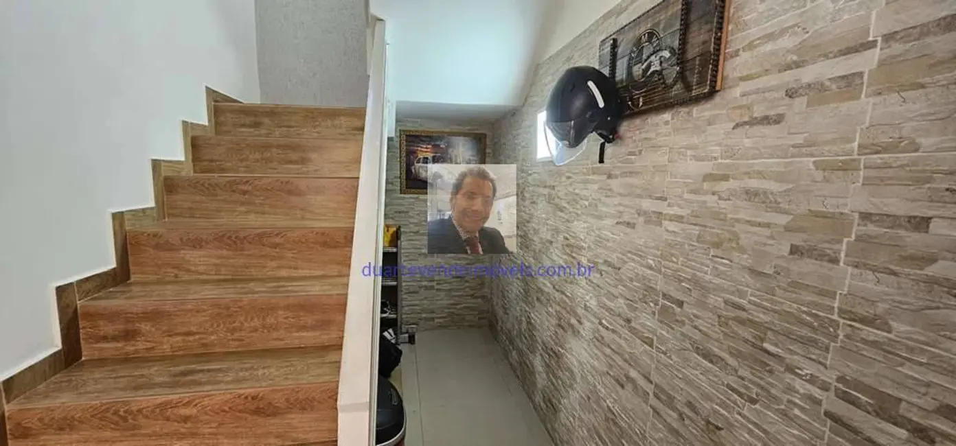 Casa com 3 quartos à venda, 358m2 em Chácara Vale do Rio Cotia, Carapicuiba - SP - imagem 8 Foto 8 de Casa com 3 quartos à venda, 358m2 em Chácara Vale do Rio Cotia, Carapicuiba - SP