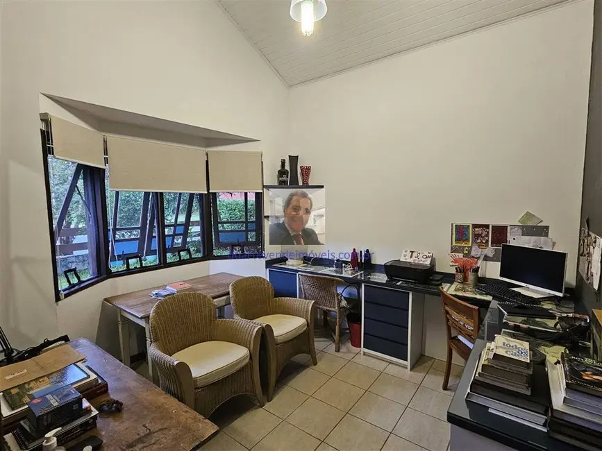 Foto 2 de Casa de Condomínio com 3 quartos à venda, 214m2 em Jardim Atalaia, Cotia - SP