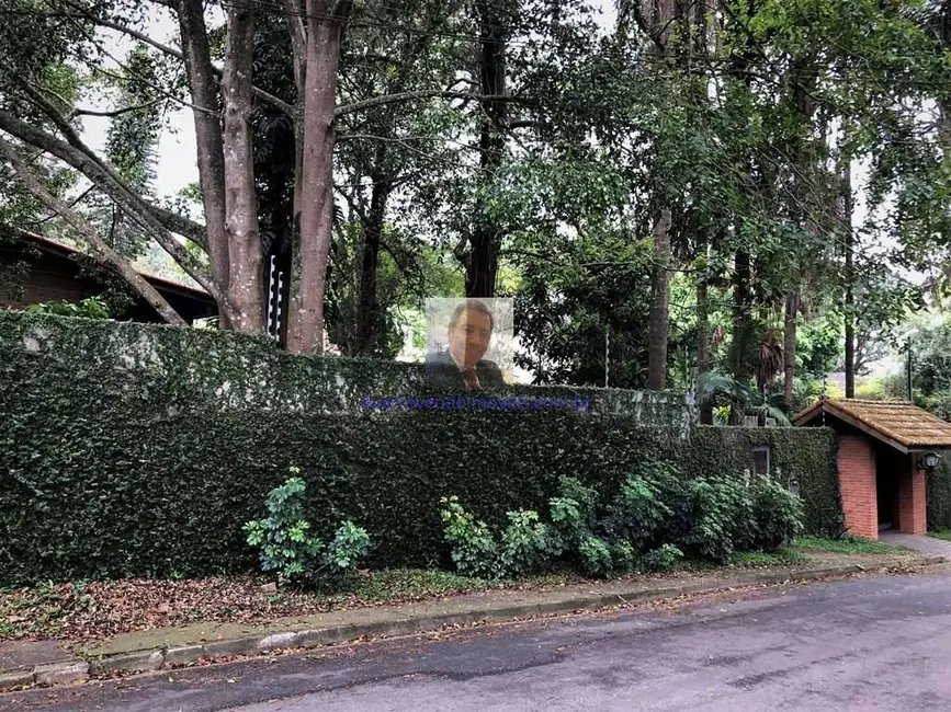 Casa com 3 quartos à venda, 482m2 em Vila Santo Antônio, Cotia - SP - imagem 9 Foto 9 de Casa com 3 quartos à venda, 482m2 em Vila Santo Antônio, Cotia - SP