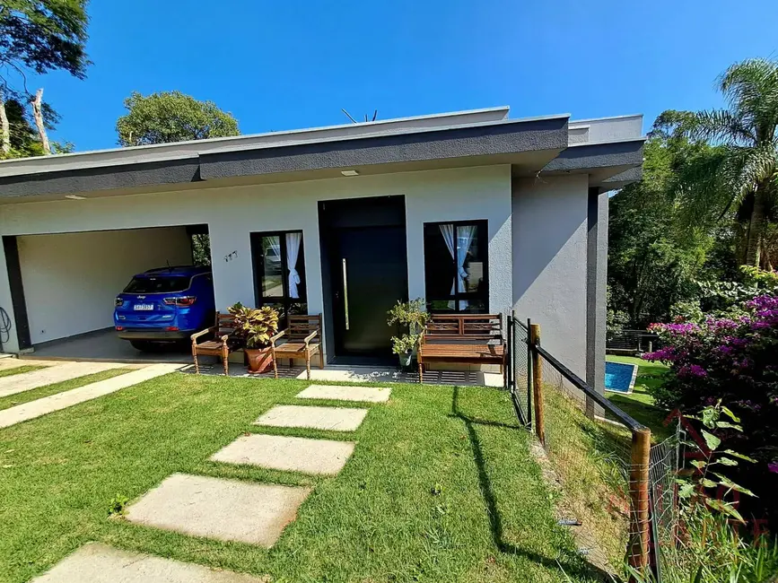 Foto 2 de Casa de Condomínio com 4 quartos à venda, 240m2 em Jardim Atalaia, Cotia - SP