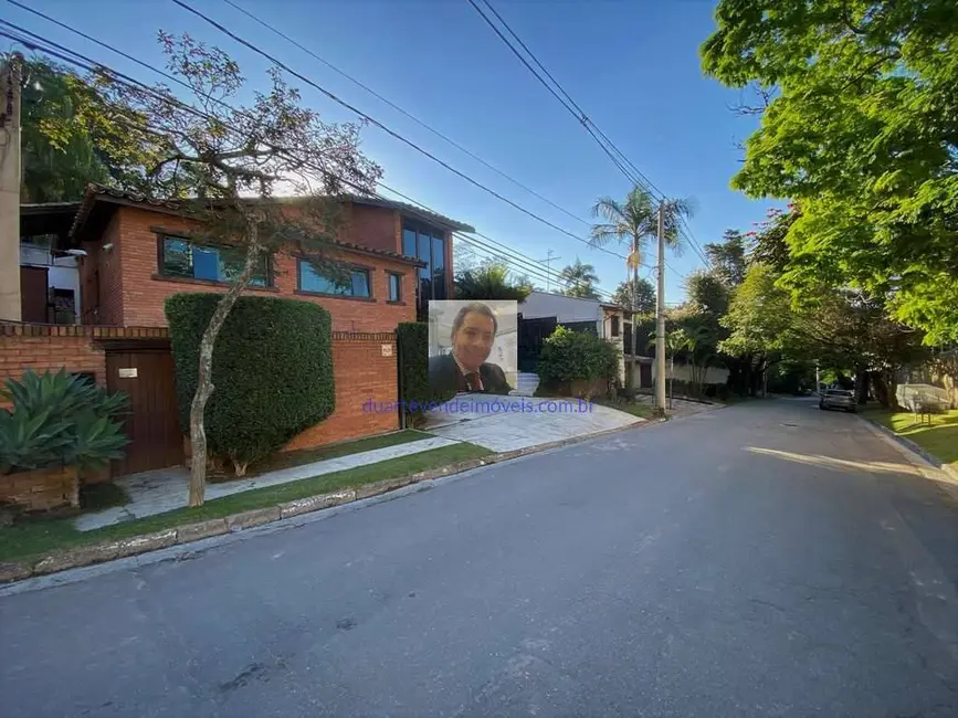 Foto 2 de Casa com 3 quartos à venda, 553m2 em Chácara São João, Carapicuiba - SP