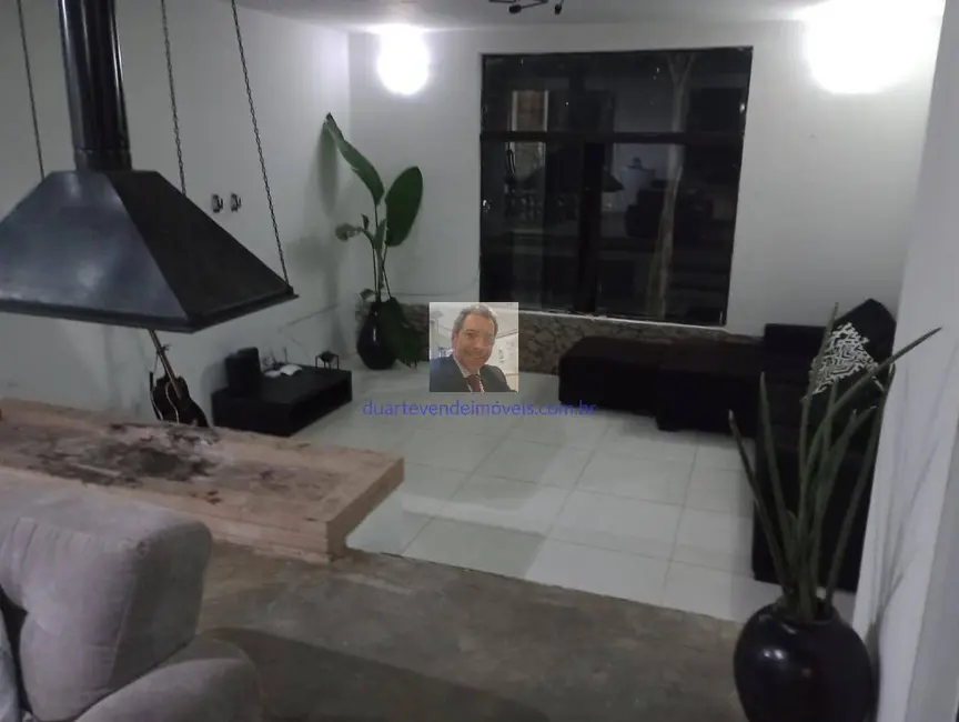 Foto 2 de Casa com 2 quartos à venda, 110m2 em Vila Belmira, Itapevi - SP