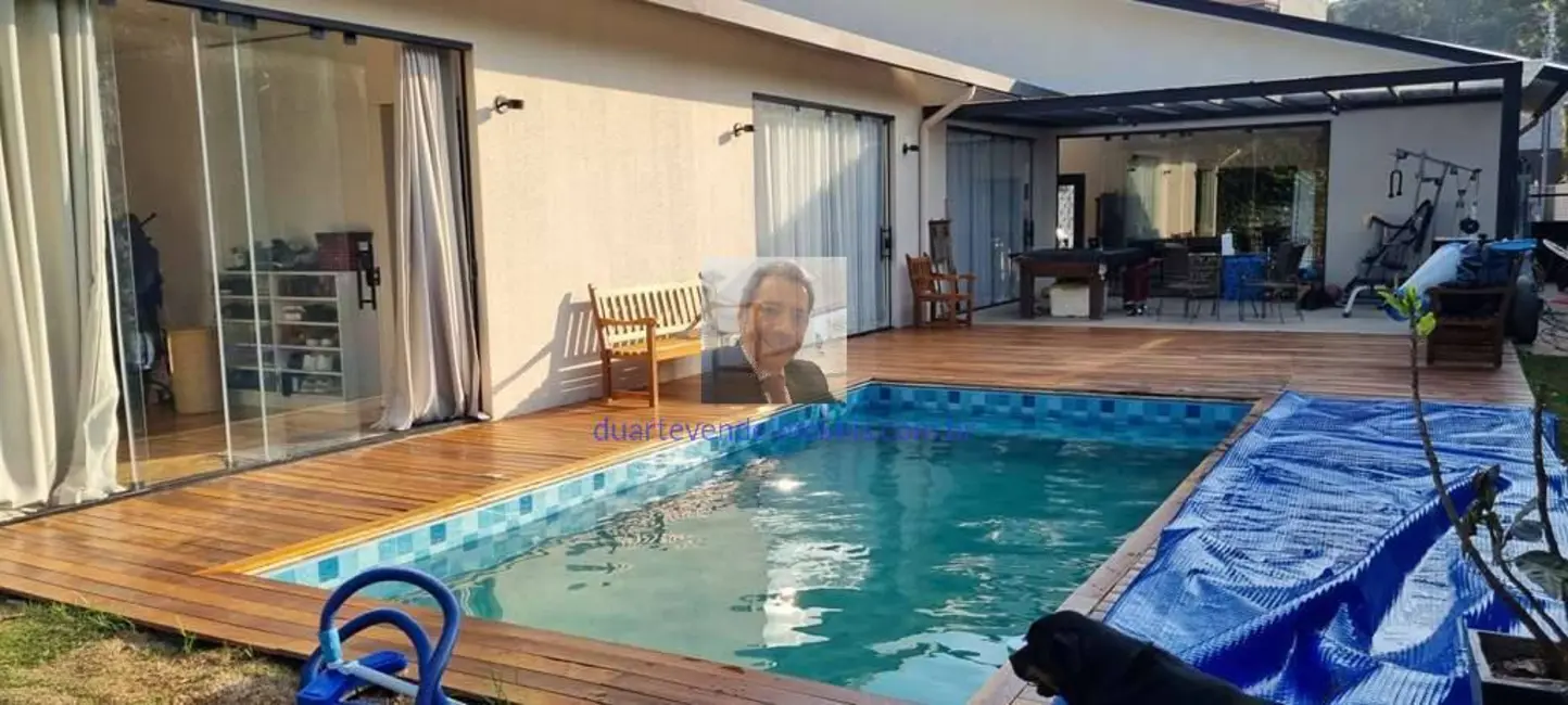 Foto 3 de Casa com 3 quartos à venda, 277m2 em Chácara Eliana, Cotia - SP