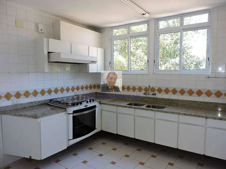 Casa de Condomínio com 6 quartos à venda e para alugar, 550m2 em Vila Appia Antica, Carapicuiba - SP - imagem 5 Foto 5 de Casa de Condomínio com 6 quartos à venda e para alugar, 550m2 em Vila Appia Antica, Carapicuiba - SP