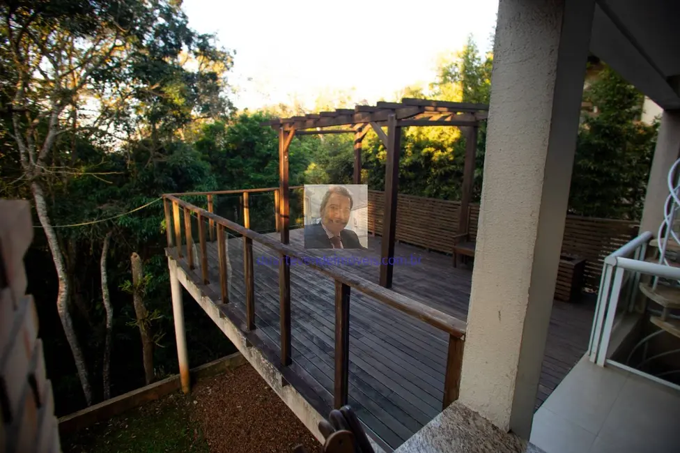 Foto 8 de Casa de Condomínio com 3 quartos à venda e para alugar, 439m2 em Jardim Atalaia, Cotia - SP