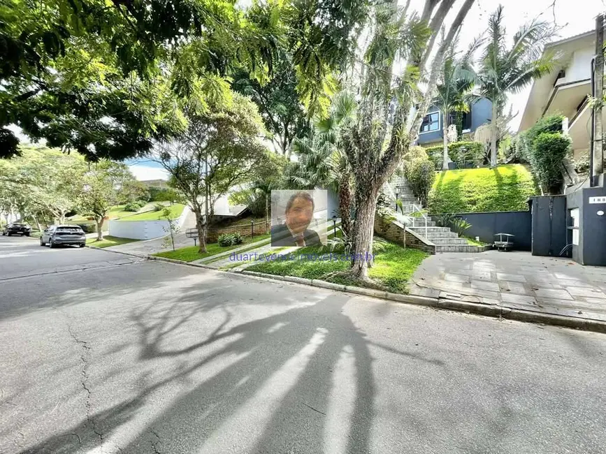 Casa de Condomínio com 4 quartos à venda, 380m2 em Residencial Euroville, Carapicuiba - SP - imagem 6 Foto 6 de Casa de Condomínio com 4 quartos à venda, 380m2 em Residencial Euroville, Carapicuiba - SP