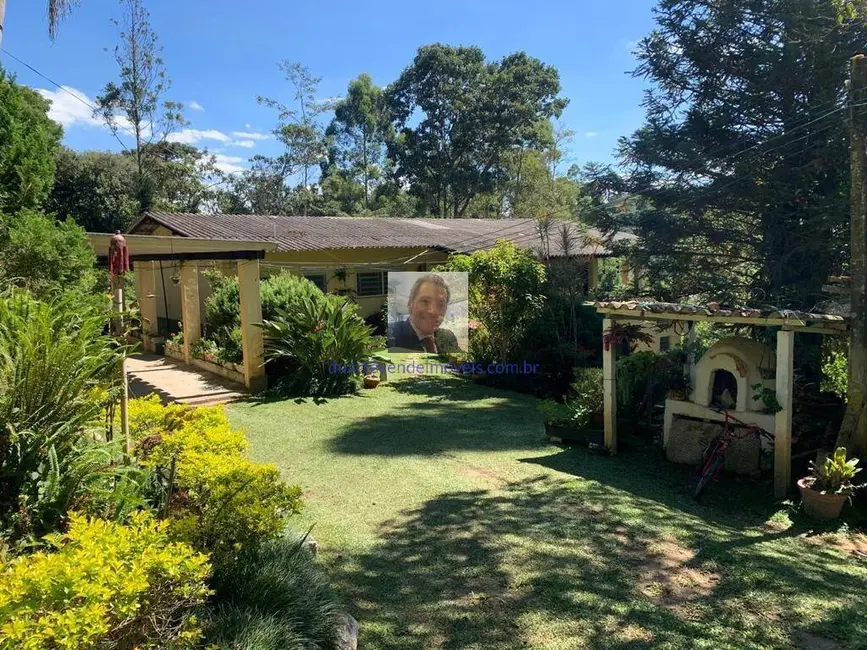 Foto 1 de Sítio / Rancho com 3 quartos à venda, 340m2 em Cachoeira, Cotia - SP