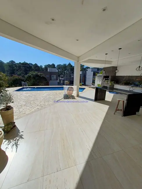 Foto 2 de Casa de Condomínio com 6 quartos à venda, 530m2 em Jardim do Golf I, Jandira - SP