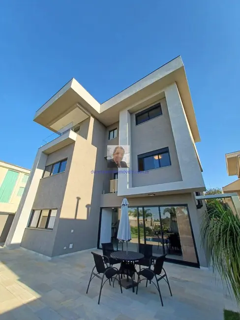 Casa de Condomínio com 4 quartos à venda, 530m2 em Jardim do Golf I, Jandira - SP - imagem 5 Foto 5 de Casa de Condomínio com 4 quartos à venda, 530m2 em Jardim do Golf I, Jandira - SP