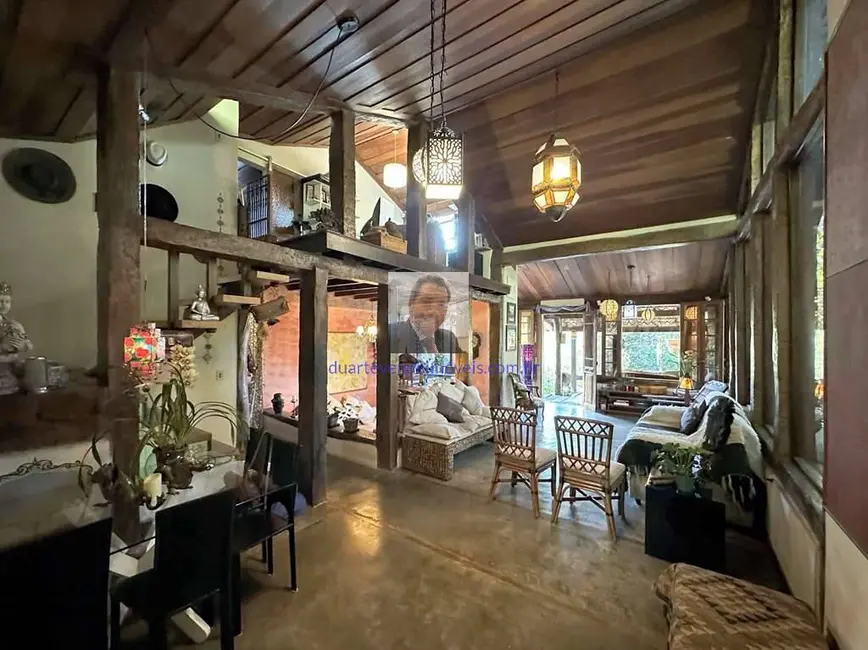 Foto 8 de Casa com 5 quartos à venda, 334m2 em Chácara Eliana, Cotia - SP