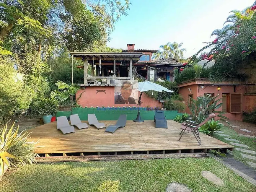 Foto 1 de Casa com 5 quartos à venda, 334m2 em Chácara Eliana, Cotia - SP