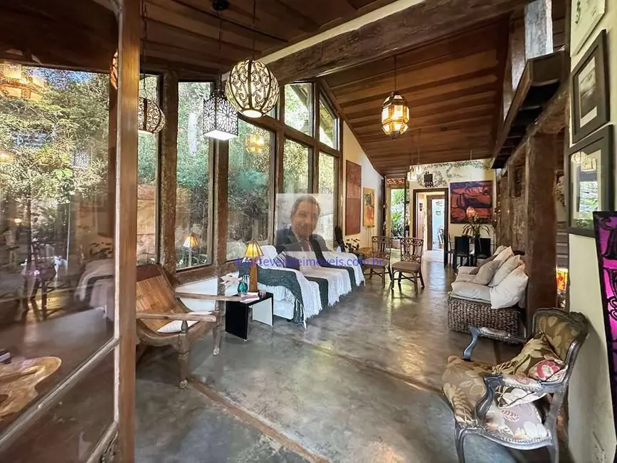 Foto 7 de Casa com 5 quartos à venda, 334m2 em Chácara Eliana, Cotia - SP