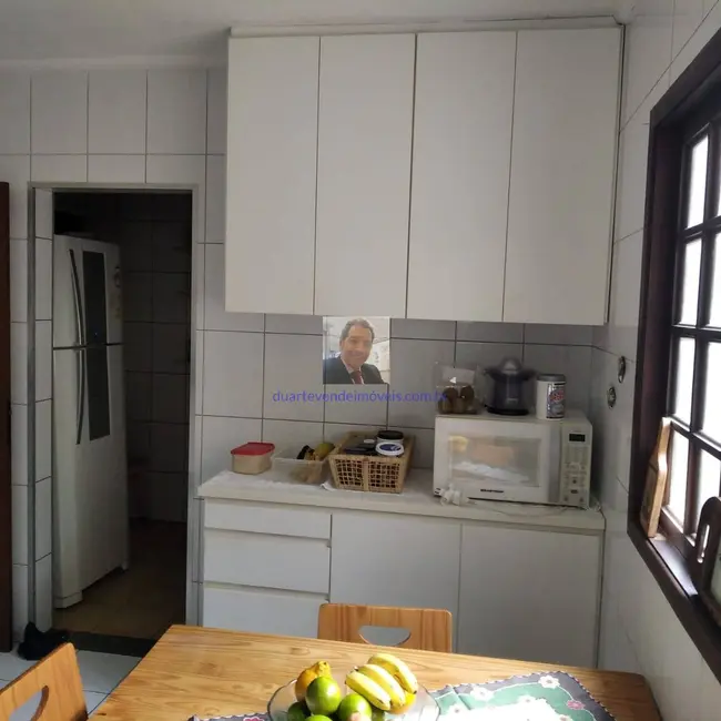 Foto 2 de Casa de Condomínio com 3 quartos para alugar, 210m2 em Jardim Atalaia, Cotia - SP