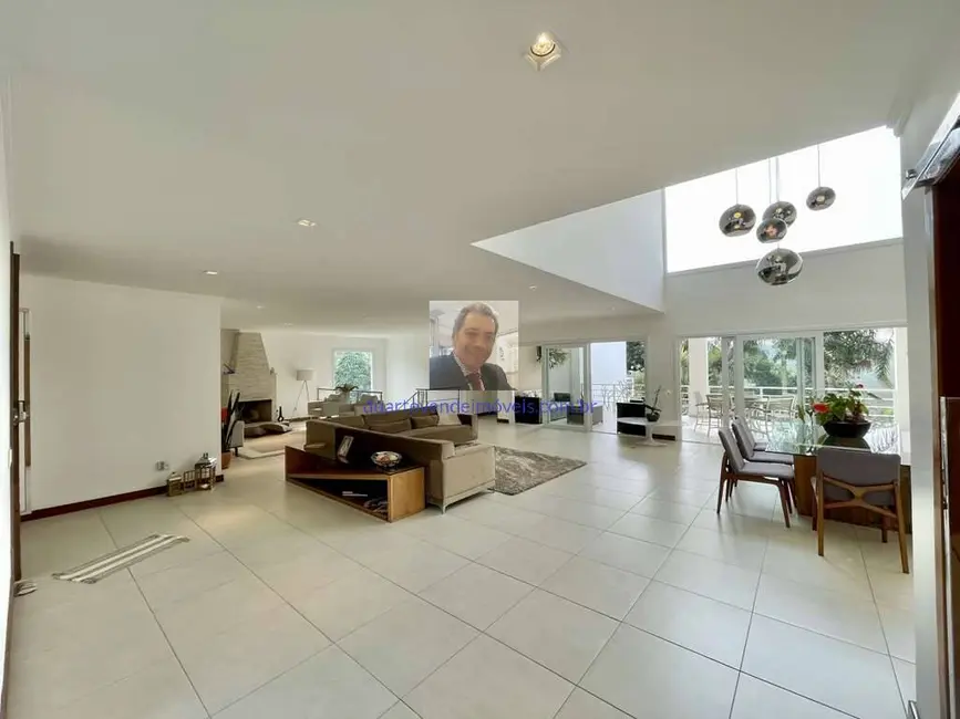 Casa de Condomínio com 4 quartos à venda, 489m2 em Palos Verdes, Carapicuiba - SP - imagem 9 Foto 9 de Casa de Condomínio com 4 quartos à venda, 489m2 em Palos Verdes, Carapicuiba - SP