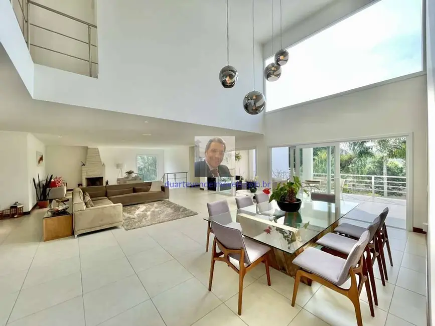 Casa de Condomínio com 4 quartos à venda, 489m2 em Palos Verdes, Carapicuiba - SP - imagem 8 Foto 8 de Casa de Condomínio com 4 quartos à venda, 489m2 em Palos Verdes, Carapicuiba - SP