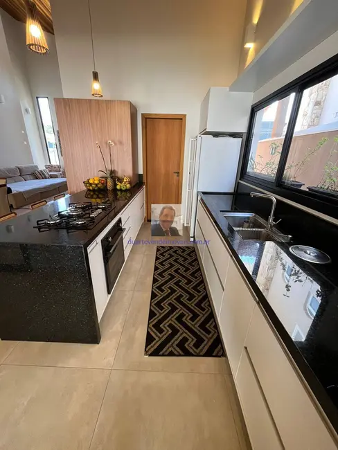 Foto 6 de Casa de Condomínio com 2 quartos à venda, 200m2 em Jardim Atalaia, Cotia - SP