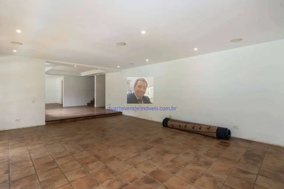 Casa de Condomínio com 3 quartos à venda e para alugar, 457m2 em Chácara Granja Velha, Cotia - SP - imagem 5 Foto 5 de Casa de Condomínio com 3 quartos à venda e para alugar, 457m2 em Chácara Granja Velha, Cotia - SP