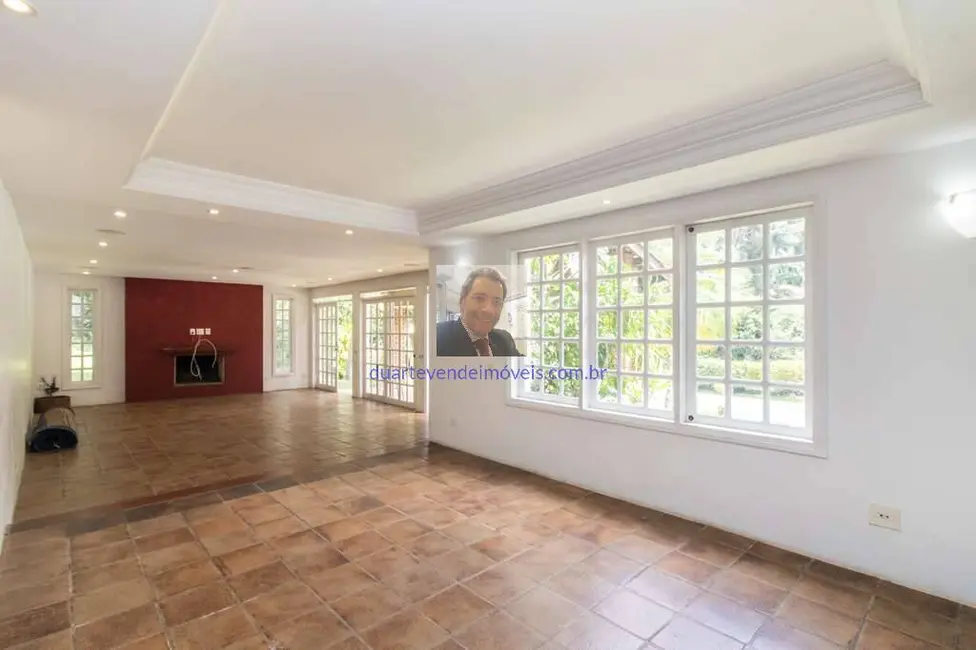 Casa de Condomínio com 3 quartos à venda e para alugar, 457m2 em Chácara Granja Velha, Cotia - SP - imagem 8 Foto 8 de Casa de Condomínio com 3 quartos à venda e para alugar, 457m2 em Chácara Granja Velha, Cotia - SP