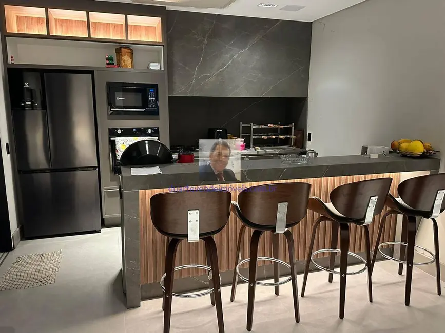 Foto 3 de Casa de Condomínio com 4 quartos à venda, 465m2 em Jardim do Golf I, Jandira - SP