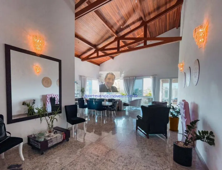 Foto 5 de Casa de Condomínio com 3 quartos à venda, 390m2 em Jardim do Golf I, Jandira - SP