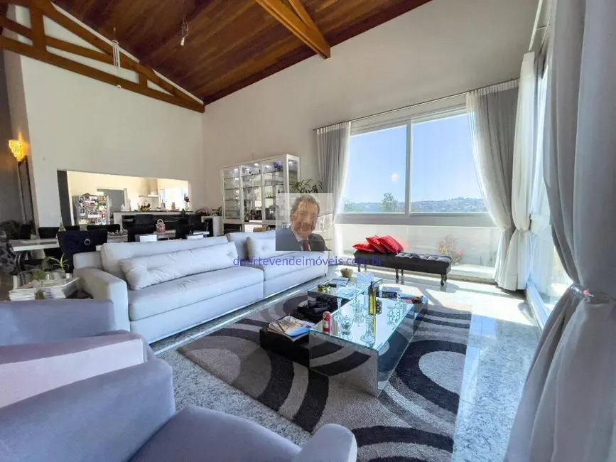 Foto 7 de Casa de Condomínio com 3 quartos à venda, 390m2 em Jardim do Golf I, Jandira - SP