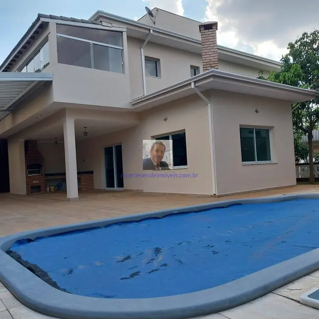 Casa de Condomínio com 4 quartos à venda, 341m2 em Jardim do Golf I, Jandira - SP - imagem 2 Foto 2 de Casa de Condomínio com 4 quartos à venda, 341m2 em Jardim do Golf I, Jandira - SP