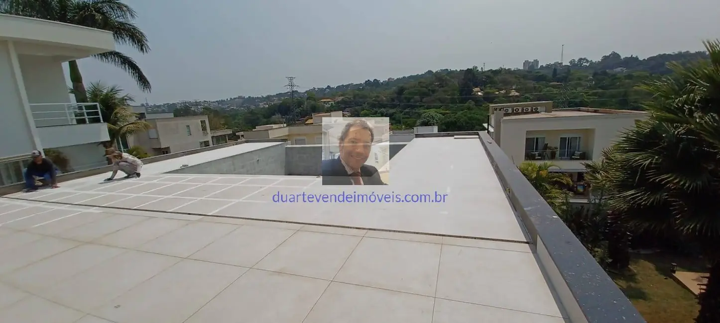Casa de Condomínio com 4 quartos à venda, 720m2 em Jardim do Golf I, Jandira - SP - imagem 3 Foto 3 de Casa de Condomínio com 4 quartos à venda, 720m2 em Jardim do Golf I, Jandira - SP