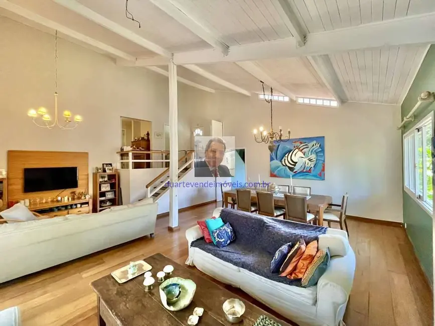 Foto 9 de Casa de Condomínio com 4 quartos à venda, 283m2 em Granja Viana, Cotia - SP