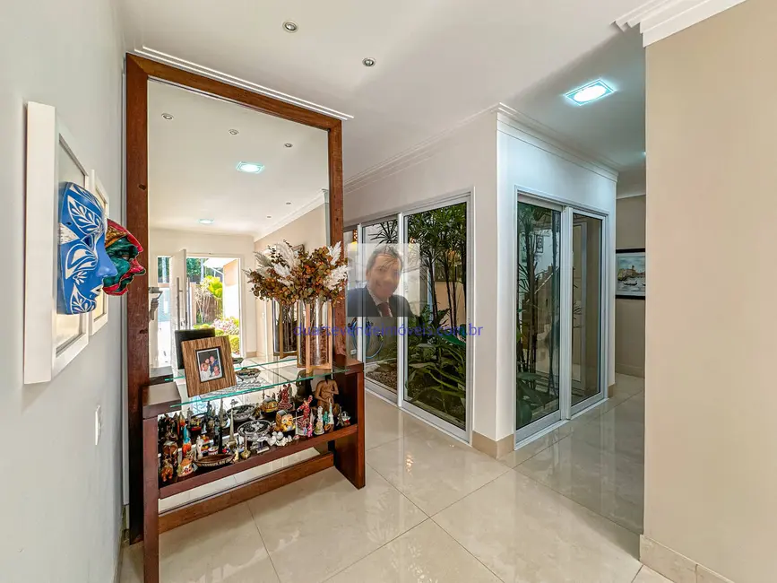 Foto 5 de Casa de Condomínio com 4 quartos à venda, 550m2 em Parque Dom Henrique, Cotia - SP