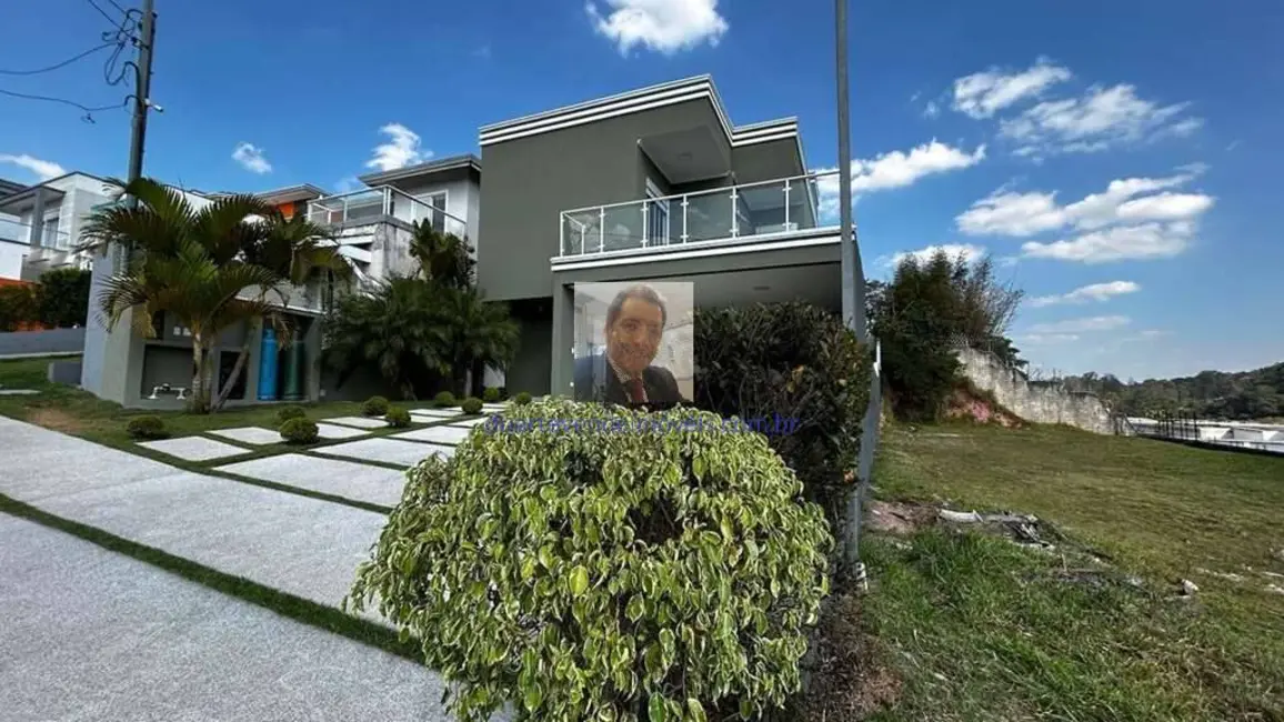 Foto 9 de Casa de Condomínio com 3 quartos à venda, 335m2 em Jardim Colibri, Cotia - SP