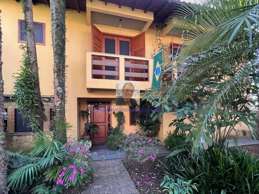 Casa de Condomínio com 4 quartos à venda, 283m2 em São Paulo II, Cotia - SP - imagem 4 Foto 4 de Casa de Condomínio com 4 quartos à venda, 283m2 em São Paulo II, Cotia - SP