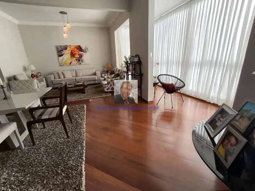 Casa de Condomínio com 3 quartos à venda, 451m2 em São Paulo II, Cotia - SP - imagem 6 Foto 6 de Casa de Condomínio com 3 quartos à venda, 451m2 em São Paulo II, Cotia - SP