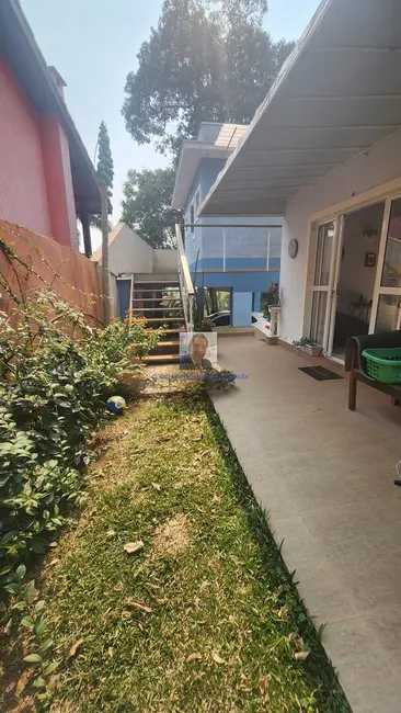 Foto 9 de Casa de Condomínio com 3 quartos à venda, 200m2 em Jardim Atalaia, Cotia - SP