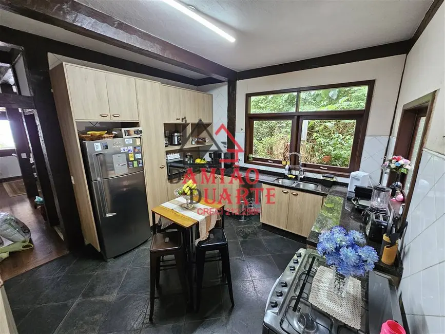 Casa de Condomínio com 4 quartos à venda, 264m2 em Jardim Atalaia, Cotia - SP - imagem 4 Foto 4 de Casa de Condomínio com 4 quartos à venda, 264m2 em Jardim Atalaia, Cotia - SP