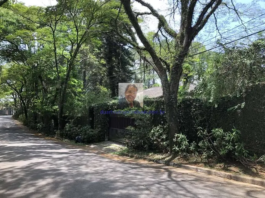 Foto 2 de Casa com 3 quartos à venda e para alugar, 699m2 em Chácara São João, Carapicuiba - SP