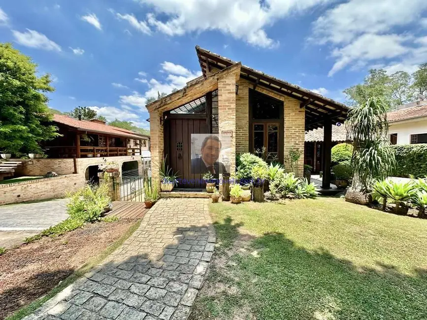 Foto 5 de Casa de Condomínio com 4 quartos à venda, 300m2 em Nova Higienópolis, Jandira - SP