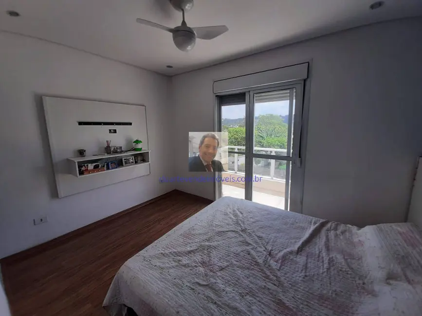 Foto 7 de Casa com 4 quartos à venda, 376m2 em Jardim da Glória, Cotia - SP