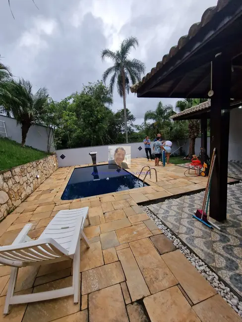 Foto 9 de Casa de Condomínio com 3 quartos à venda, 300m2 em Vila Santo Antônio, Cotia - SP