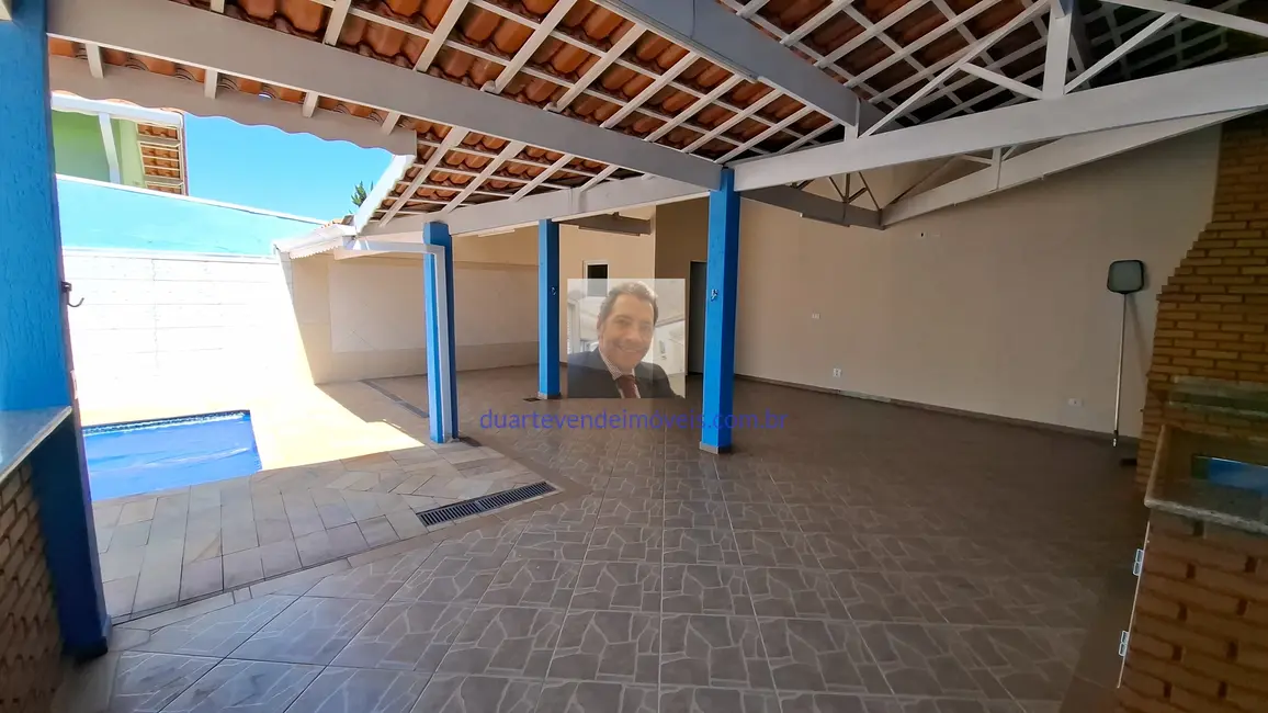 Foto 2 de Casa de Condomínio com 3 quartos à venda, 304m2 em Parque das Rosas, Cotia - SP