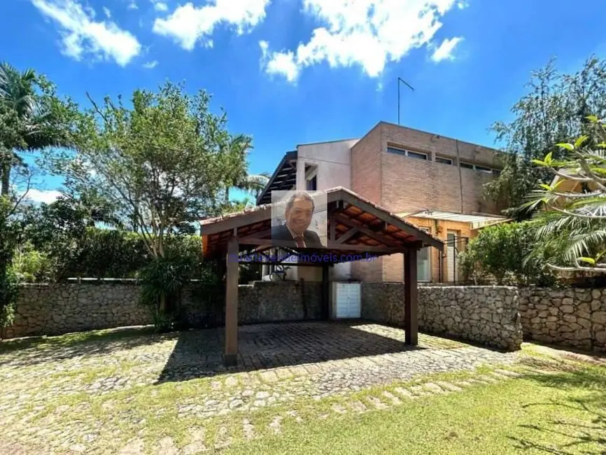 Casa de Condomínio com 4 quartos à venda, 222m2 em Chácara dos Lagos, Carapicuiba - SP - imagem 6 Foto 6 de Casa de Condomínio com 4 quartos à venda, 222m2 em Chácara dos Lagos, Carapicuiba - SP