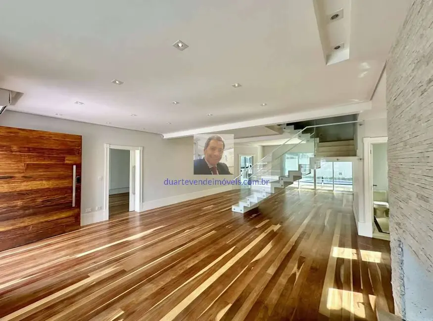 Casa de Condomínio com 4 quartos à venda, 468m2 em São Paulo II, Cotia - SP - imagem 9 Foto 9 de Casa de Condomínio com 4 quartos à venda, 468m2 em São Paulo II, Cotia - SP