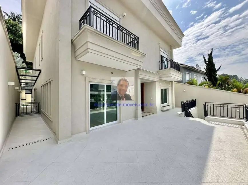 Casa de Condomínio com 4 quartos à venda, 468m2 em São Paulo II, Cotia - SP - imagem 5 Foto 5 de Casa de Condomínio com 4 quartos à venda, 468m2 em São Paulo II, Cotia - SP